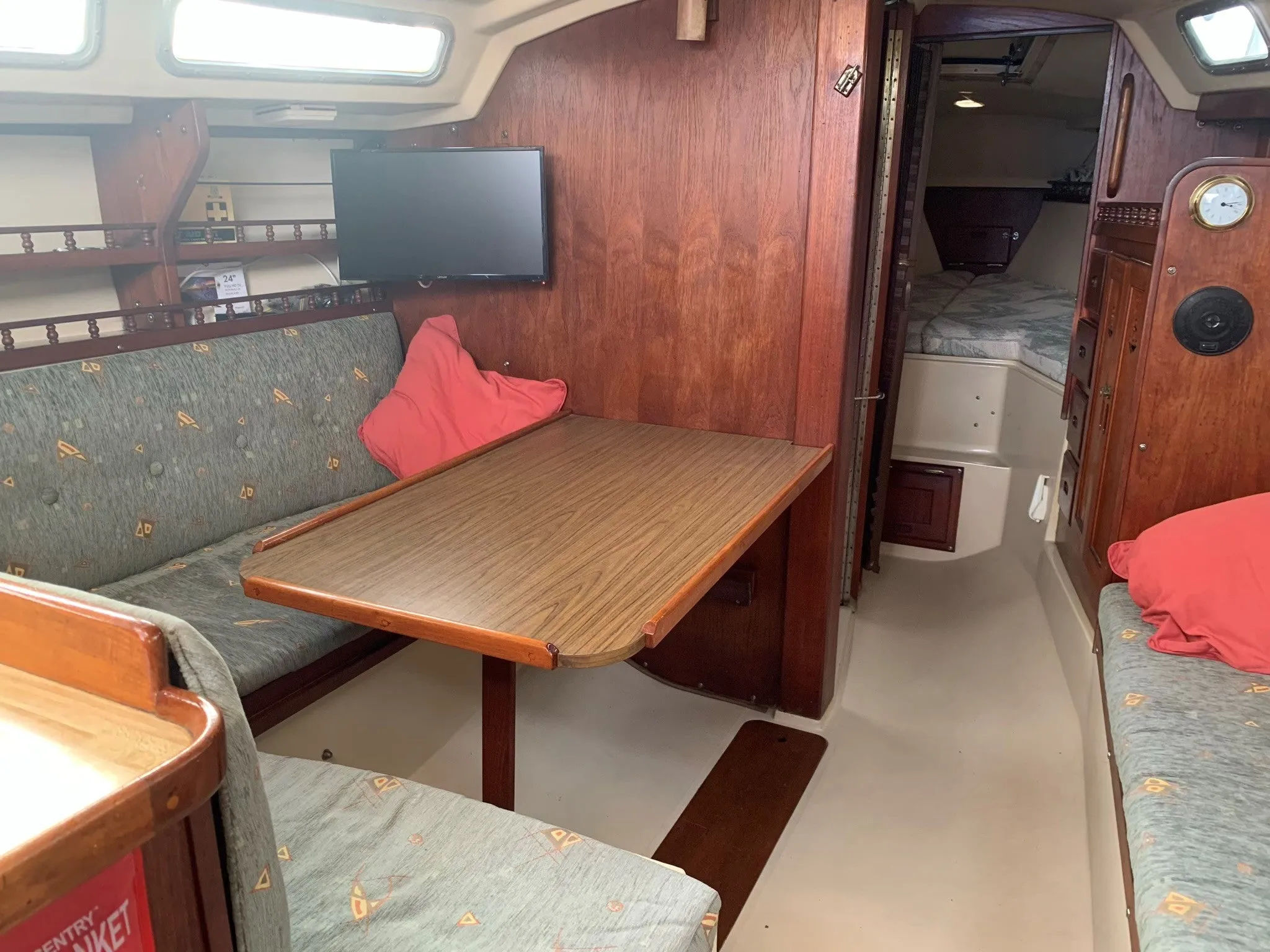 Catalina 30 - **SOLD**