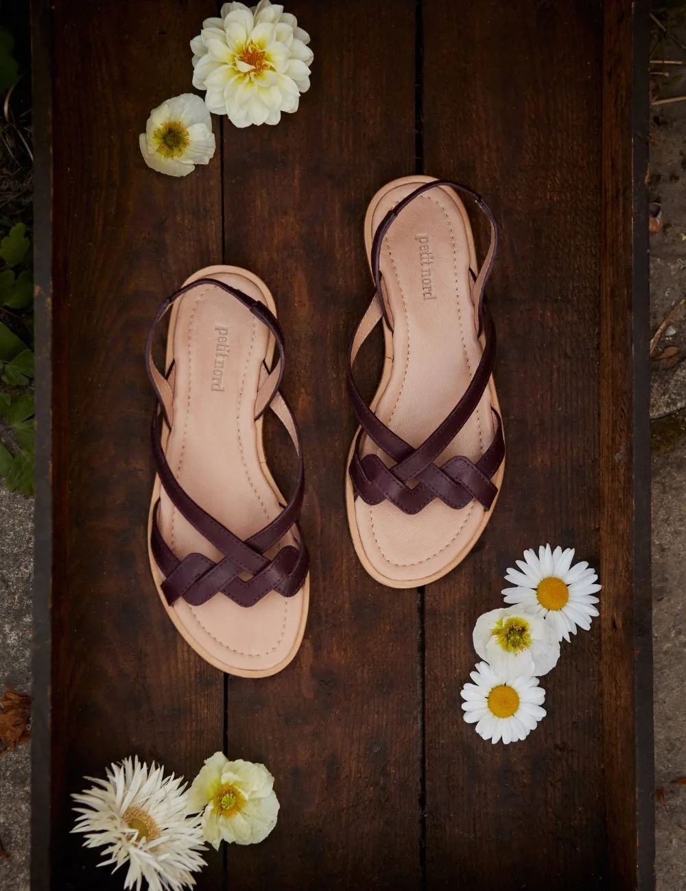 Luna Sandal - Plum