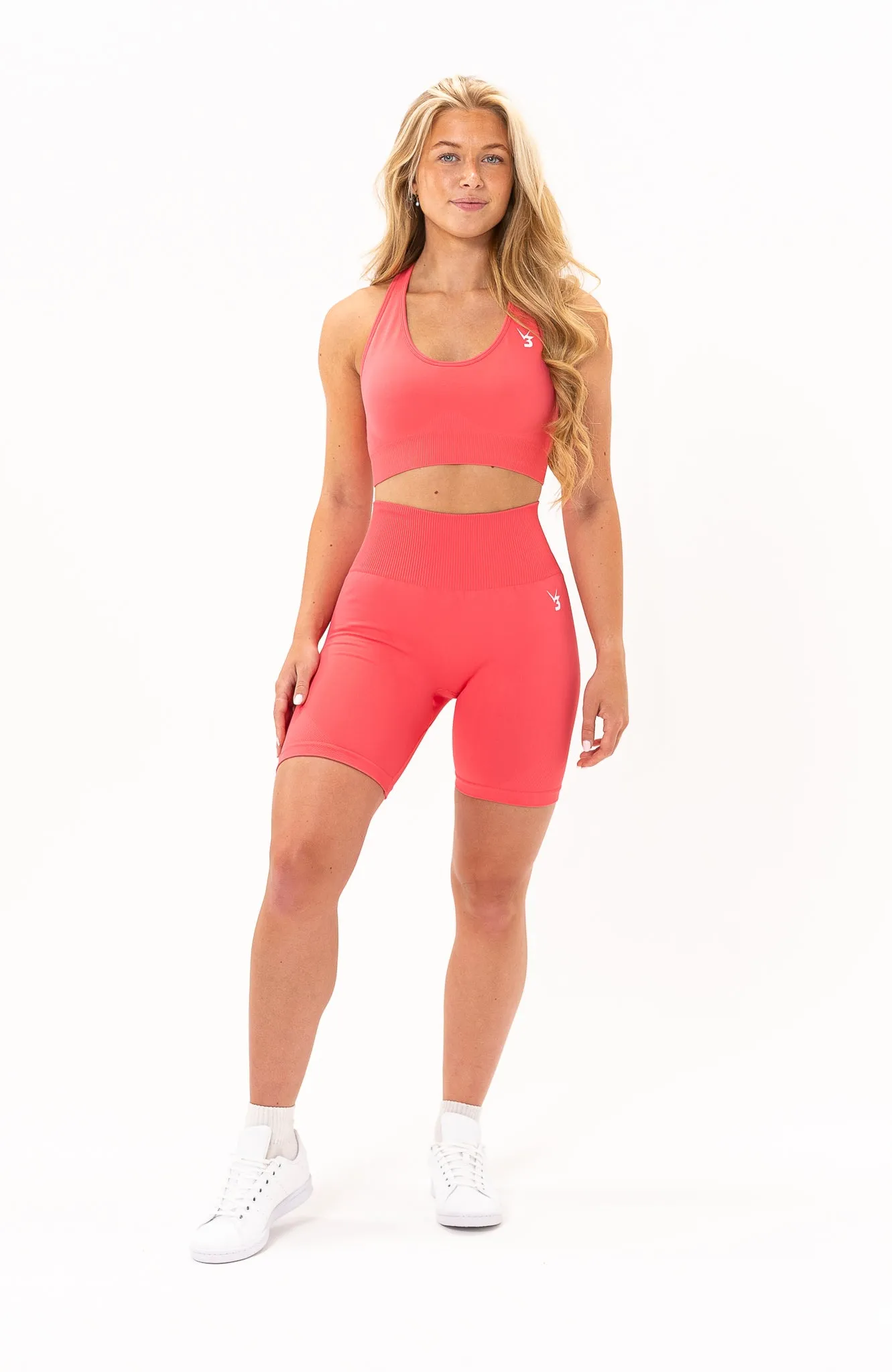 Unlimited Seamless Shorts & Sports Bra Set - Coral